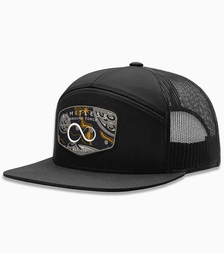 UNBOUND FORCE // 7-Panel Trucker